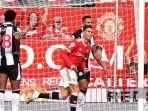 cristiano-ronaldo-merayakan-setelah-mencetak-gol-mu.jpg