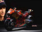 dani-pedrosa-dan-motor-ktm.jpg