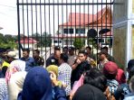 demo-aparat-di-kejari-rohul_20181012_144412.jpg