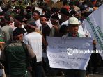 demo-buruh-spsi-di-riau-okee_20171023_093015.jpg