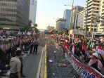 demo-di-depan-bawaslu.jpg