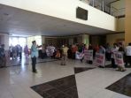 demo-dosen-uin-suska-riau_20171222_100911.jpg