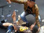 demo-mahasiswa-di-kantor-bupati.jpg