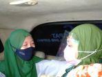 detik-detik-pertemuan-kembar-trena-treni-di-dalam-mobil.jpg