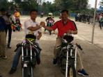 dragbike-parade-merah-putih-tni-au-pekanbaru-15082015_20150816_121127.jpg