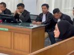 erdakwa-Cut-Salsa-saat-mengikuti-sidang-agenda-tuntutan-JPU-Rabu-532025.jpg