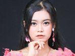 esa-risti-penyanyi-yang-sedang-tenar.jpg