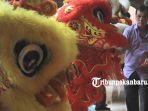 foto_atraksi_barongsai_meriahkan_perayaan_imlek_2.jpg