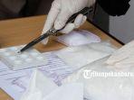 foto_direktorat_reserse_narkoba_polda_riau_memusnahkan_sabu.jpg