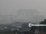 foto_kabut_asap_mulai_selimuti_kota_pekanbaru_4.jpg
