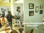 foto_pameran_foto_pfi_rekam_jejak_riau_bangun_negeri_1.jpg<pf>foto_pameran_foto_pfi_rekam_jejak_riau_bangun_negeri_2.jpg<pf>foto_pameran_foto_pfi_rekam_jejak_riau_bangun_negeri_3.jpg<pf>foto_pameran_foto_pfi_rekam_jejak_riau_bangun_negeri_4.jpg