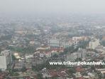 foto_pekanbaru_mulai_diselimuti_kabut_asap_4.jpg