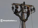 foto_pemasangan_jaringan_listrik_di_pekanbaru_4.jpg