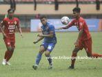 foto_psps_riau_ditahan_imbang_semen_padang_pada_laga_perdana_liga_2_4jpg.jpg