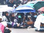 foto_ribuan_guru_di_pekanbaru_kembali_menggelar_aksi_1.jpg<pf>foto_ribuan_guru_di_pekanbaru_kembali_menggelar_aksi_2.jpg<pf>foto_ribuan_guru_di_pekanbaru_kembali_menggelar_aksi_3.jpg<pf>foto_ribuan_guru_di_pekanbaru_kembali_menggelar_aksi_4.jpg