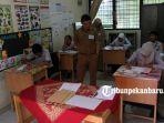foto_ujian_nasional_sdlb_di_pekanbaru_4.jpg