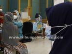 foto_vaksinasi_covid-19_bagi_ibu_hamil_di_pekanbaru_3.jpg