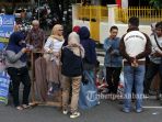 garage-sale-for-charity-komunitas-generasi-baru-indonesia-genbi_20170709_101148.jpg