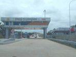 gerbang-tol-pekbang.jpg