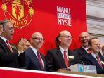 glazers-buat-fans-setan-merah-kesal-karena-tak-menjual-man-utd.jpg