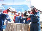 gm-pertamina-ru-ii-bersama-tim-manajemen-dan-kapten-kapal-bulll-flores.jpg