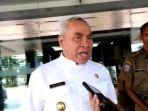 gubernur-kalimantan-timur-isran-noor.jpg