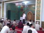 gubernur-riau-arsyadjuliandi-rachman-di-masjid-al-ikhlas_20170604_165713.jpg