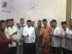 gubernur-riau-mendatangi-mesjid-nurul-islam_20170607_104905.jpg