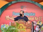 gubernur-riau-syamsuar-di-kegiatan-peringatan-hari-kesehatan-nasional-hkn-ke-57-tahun-2021.jpg