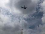 helikopter-superpuma-water-bombing-pt-aa.jpg