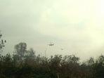 helikopter_water_booming_di_kecamatan_teluk_meranti_pelalawan_riau.jpg
