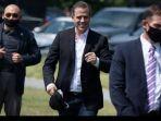 hunter-biden-tengah-yang-merupakan-anak-presiden-as-joe-biden.jpg
