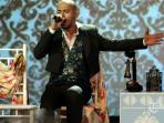 husein-idol-konser-terbaik-terbaik-ami-2014_20150626_133749.jpg