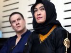ibunda-julia-perez-bersama-aktor-bertrand-antolin_20170619_071907.jpg