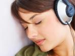 ilustasi-tidur-musik.jpg