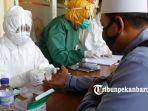 imam-masjid-paripurna-se-pekanbaru-menjalani-rapid-test.jpg<pf>rapid-test-massal-bagi-imam-mesjid-paripurna-se-pekanbaru.jpg<pf>satu-dari-sejumlah-imam-masjid-paripurna-jalani-rapid-tes.jpg<pf>seorang-imam-masjid-paripurna-mengambil-sample-darah.jpg