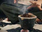 inilah-ritual-dukun.jpg