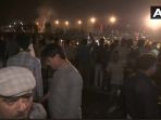 insiden-festival-keagamaan-dussera-india-pengunjung-tertabrak-kereta_20181020_170414.jpg