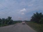 jalan-lintas-pekanbaru-siak-rusak-berat.jpg