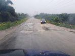 jalan-rusak-koto-gasib-siak.jpg