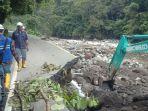 jalan-terban-di-Lembah-Anai.jpg