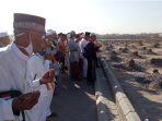 jch-meranti-adinah-makam-baqi.jpg