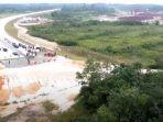 jokowi-tinjau-tol-pekanbaru-padang.jpg