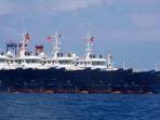 kapal-ikan-china-serbu-filipina.jpg