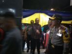 kapolda-riau-gubernur-riau_20171224_214301.jpg