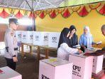kapolres-inhil-pantau-pemungutan-suara.jpg