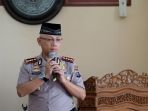 kapolresta-pekanbaru-kombes-pol-susanto-peringatan-nuzul-quran_20170616_115035.jpg