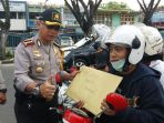 kapolresta-pekanbaru-kombes-pol-susanto-saat-operasi-zebra-siak-2017_20171102_115126.jpg