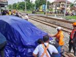 kecelakaan_mobil_ditabrak_kereta_api_di_sleman_04112025.jpg