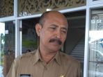 kepala-dinas-perkebunan-dan-peternakan-pelalawan-hambali-sutjadma_20170131_110712.jpg